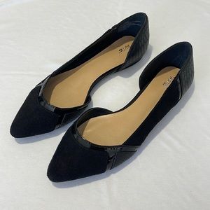 New Apt. 9 Pointed Flats